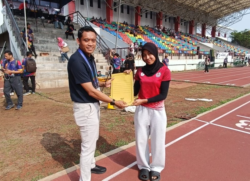Shava Salvia atlet asal Surakarta bersiap mengikuti The 18th South East Asian U18 & U20 Athletics Championships 2026 di Thailand 6-8 November 2026